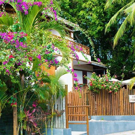Duplex Com Hidromassagem - Прайя-ду-Форте Экстерьер фото